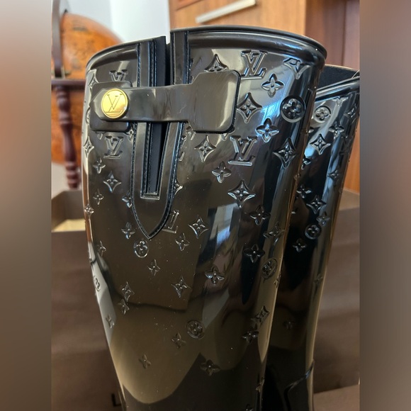 Louis Vuitton Black Monogram Rubber Drops Knee Length Boots Size 40 - Picture 2 of 7